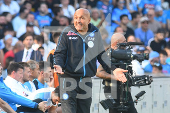 2022-10-29 - Luciano Spalletti Manager of SSC Napoli  gesticulates during the Serie A match between SSC Napoli and Sassuolo Calcio at Diego Armando Maradona Stadium  - SSC NAPOLI VS US SASSUOLO - ITALIAN SERIE A - SOCCER
