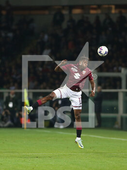 2022-10-30 - Wilfried Singo (Torino FC) - TORINO FC VS AC MILAN - ITALIAN SERIE A - SOCCER