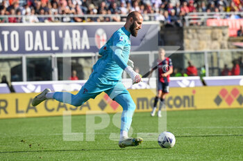 2022-11-06 - Vanja Milinkovic Savic (Torino FC) in action - BOLOGNA FC VS TORINO FC - ITALIAN SERIE A - SOCCER