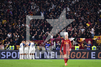 2022-11-06 - Lazio team exult during the Serie A match between AS Roma and SS Lazio at Stadio Olimpico on November 6, 2022 in Rome, Italy. - AS ROMA VS SS LAZIO - ITALIAN SERIE A - SOCCER