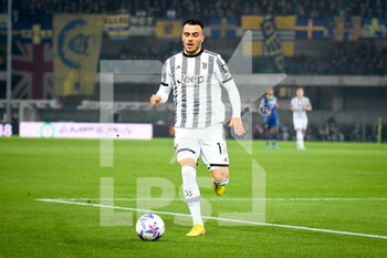 2022-11-10 - Juventus's Filip Kostić portrait in action - HELLAS VERONA FC VS JUVENTUS FC - ITALIAN SERIE A - SOCCER