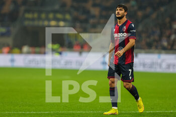 2022-11-09 - Riccardo Orsolini of Bologna FC looks on during Serie A 2022/23 football match between FC Internazionale and Bologna FC at Giuseppe Meazza Stadium, Milan, Italy on November 09, 2022 - INTER - FC INTERNAZIONALE VS BOLOGNA FC - ITALIAN SERIE A - SOCCER