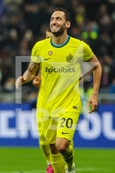 2022-11-09 - Hakan Calhanoglu of FC Internazionale celebrates after scoring a goal during Serie A 2022/23 football match between FC Internazionale and Bologna FC at Giuseppe Meazza Stadium, Milan, Italy on November 09, 2022 - INTER - FC INTERNAZIONALE VS BOLOGNA FC - ITALIAN SERIE A - SOCCER