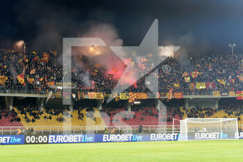 2022-11-09 - US Lecce supporters - US LECCE VS ATALANTA BC - ITALIAN SERIE A - SOCCER