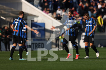 2022-11-13 - Jose Luis Palomino celebrates after scoring his side's second goal of the match  - ATALANTA BC VS INTER - FC INTERNAZIONALE - ITALIAN SERIE A - SOCCER