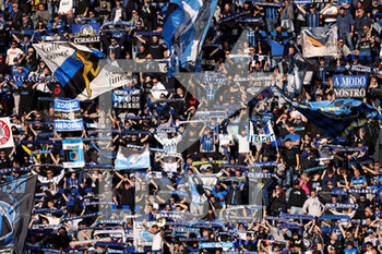 2022-11-13 - Atalanta BC supporters hold up their scarves - ATALANTA BC VS INTER - FC INTERNAZIONALE - ITALIAN SERIE A - SOCCER