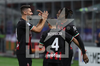 2022-11-13 - Rafael Leao of AC Milan celebrates with his teammates after scoring a goal during Serie A 2022/23 football match between AC Milan and ACF Fiorentina at Giuseppe Meazza Stadium, Milan, Italy on November 13, 2022 - AC MILAN VS ACF FIORENTINA - ITALIAN SERIE A - SOCCER