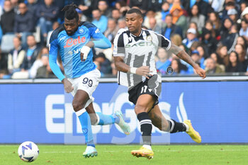 2022-11-12 - Andre’ Anguissa of SSC Napoli  and Walace of Udinese Calcio competes for the ball with  during the Serie A match between SSC Napoli  v Udinese Calcio at Diego Armando Maradona Stadium  - SSC NAPOLI VS UDINESE CALCIO - ITALIAN SERIE A - SOCCER