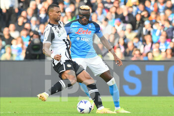 2022-11-12 - Victor Osimhen of SSC Napoli  Walace of Udinese Calcio competes for the ball with  during the Serie A match between SSC Napoli  v Udinese Calcio at Diego Armando Maradona Stadium  - SSC NAPOLI VS UDINESE CALCIO - ITALIAN SERIE A - SOCCER
