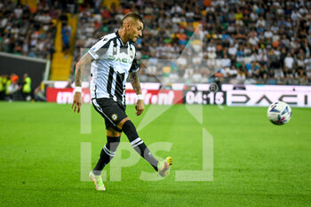 2022-09-04 - Udinese's Roberto Maximiliano Pereyra portrait in action - UDINESE CALCIO VS AS ROMA - ITALIAN SERIE A - SOCCER