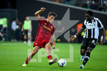 2022-09-04 - Roma's Paulo Dybala in action against Udinese's Jean-Victor Makengo - UDINESE CALCIO VS AS ROMA - ITALIAN SERIE A - SOCCER