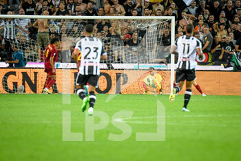 2022-09-04 - Udinese's Sandi Lovric scores a goal - UDINESE CALCIO VS AS ROMA - ITALIAN SERIE A - SOCCER