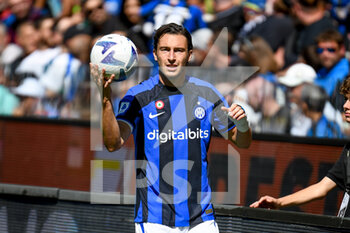 2022-09-18 - Inter's Matteo Darmian portrait - UDINESE CALCIO VS INTER - FC INTERNAZIONALE - ITALIAN SERIE A - SOCCER