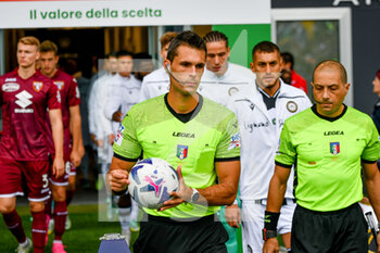 2022-10-23 - The referee of the match Matteo Marchetti - UDINESE CALCIO VS TORINO FC - ITALIAN SERIE A - SOCCER