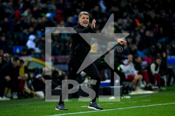 2022-11-04 - Lecce's Head Coach Marco Baroni portrait gestures - UDINESE CALCIO VS US LECCE - ITALIAN SERIE A - SOCCER
