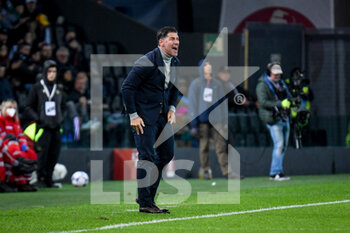 2022-11-04 - Udinese's Head Coach Andrea Sottil gestures - UDINESE CALCIO VS US LECCE - ITALIAN SERIE A - SOCCER