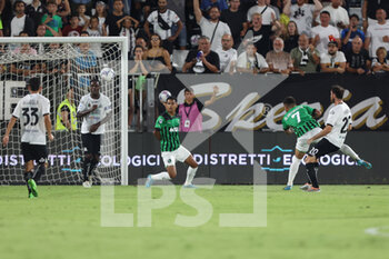 2022-08-27 - Simone Bastoni (AC SPEZIA) scores a goal  - SPEZIA CALCIO VS US SASSUOLO - ITALIAN SERIE A - SOCCER