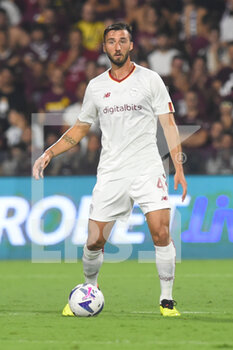 14/08/2022 - Bryan Cristante ( AS. Roma) in action during the Serie A 2022/23 match between US Salernitana1919 and AS Roma  Arechi  Stadium - US SALERNITANA VS AS ROMA - SERIE A - CALCIO