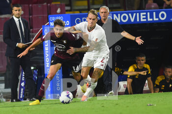 2022-08-14 - Rick Karsdorp ( AS. Roma) and Diego Valencia ( US. Salernitana 1919) competes for the ball with during the Serie A 2022/23 match between US Salernitana1919 and AS Roma  Arechi  Stadium - US SALERNITANA VS AS ROMA - ITALIAN SERIE A - SOCCER
