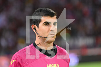 2022-08-21 - The Referee (fourth official) of the match Matteo Gualtieri - BOLOGNA FC VS HELLAS VERONA - ITALIAN SERIE A - SOCCER