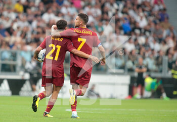 2022-08-27 - Paulo Dybala of As Roma and Lorenzo Pellegrini of As Roma during the Italian Serie A, football match between Juventus Fc and As Roma on August 27, 2022 at Allianz Stadium, Turin, Italy. Photo Nderim Kaceli - JUVENTUS FC VS AS ROMA - ITALIAN SERIE A - SOCCER