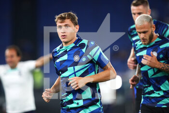 2022-08-26 - Nicolo' Barella of Internazionale warming up before the Italian championship Serie A football match between SS Lazio and FC Internazionale on August 26, 2022 at Stadio Olimpico in Rome, Italy - FOOTBALL - ITALIAN CHAMP - LAZIO V INTERNAZIONALE - ITALIAN SERIE A - SOCCER