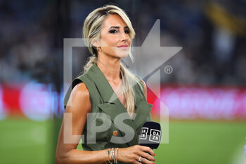2022-08-26 - Giorgia Rossi journalist and television presenter of DAZN during the Italian championship Serie A football match between SS Lazio and FC Internazionale on August 26, 2022 at Stadio Olimpico in Rome, Italy - FOOTBALL - ITALIAN CHAMP - LAZIO V INTERNAZIONALE - ITALIAN SERIE A - SOCCER