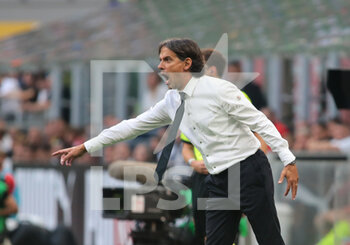 2022-09-03 - Coach Simone Inzaghi of Fc Inter during the Italian Serie A tootball match between Ac Milan and Fc Inter on 03 of September 2022 at Giuseppe Meazza _ San Siro Siro stadium in Milan, Italy. Photo Nderim Kaceli - AC MILAN VS INTER - FC INTERNAZIONALE - ITALIAN SERIE A - SOCCER