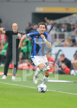 2022-09-03 - Matteo Darmian of Fc Inter during the Italian Serie A tootball match between Ac Milan and Fc Inter on 03 of September 2022 at Giuseppe Meazza _ San Siro Siro stadium in Milan, Italy. Photo Nderim Kaceli - AC MILAN VS INTER - FC INTERNAZIONALE - ITALIAN SERIE A - SOCCER