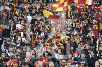 2022-11-13 - A.S. Roma Fans during the 15th day of the Serie A Championship between A.S. Roma vs Torino F.C. on November 13, 2022 at the Stadio Olimpico, Rome, Italy. - AS ROMA VS TORINO FC - ITALIAN SERIE A - SOCCER