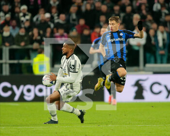 2022-11-06 - Nicolo Barrella of Fc Inter and Bremer of Juventus Fc during the Italian Serie A, football match between Juventus Fc and Inter Fc, on 06 November 2022, at Allianz Stadium, Turin, Italy  Photo Nderim Kaceli - JUVENTUS FC VS INTER - FC INTERNAZIONALE - ITALIAN SERIE A - SOCCER