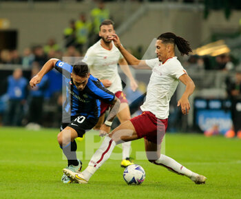 2022-10-01 - Lautaro Martinez of Fc Inter and Chris Smalling of As Roma during the Italian Serie A, Football match between Fc Inter and As Roma on October 1, 2022 at San Siro Stadium, Milan, Italy. Photo Nderim Kaceli - INTER - FC INTERNAZIONALE VS AS ROMA - ITALIAN SERIE A - SOCCER