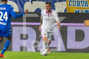 2022-11-11 - Valeri Emanuele Cremonese carries the ball - EMPOLI FC VS US CREMONESE - ITALIAN SERIE A - SOCCER