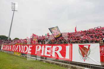 2022-10-09 - Ac Monza Fans during the Italian championship Serie A football match between AC Monza and Spezia Calcio on October 9, 2022 at U-Power Stadium in Monza, Italy - FOOTBALL - ITALIAN CHAMP - MONZA V SPEZIA - ITALIAN SERIE A - SOCCER