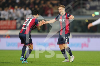2022-11-12 - Lewis Ferguson (Bologna FC) celebrates - BOLOGNA FC VS US SASSUOLO - ITALIAN SERIE A - SOCCER