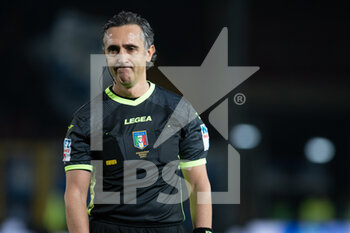 2022-11-10 - Mr. Gianluca Aureliano, refree during the Italian championship Serie A football match between US Lecce and Atalanta BC on November 9, 2022 at Stadio Via del Mare “Ettore Giardiniero” in Lecce, Italy - FOOTBALL - ITALIAN CHAMP - LECCE V ATALANTA - ITALIAN SERIE A - SOCCER