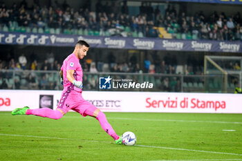 2022-10-16 - Verona's Lorenzo Montipo in action - HELLAS VERONA FC VS AC MILAN (PORTRAITS ARCHIVE) - ITALIAN SERIE A - SOCCER