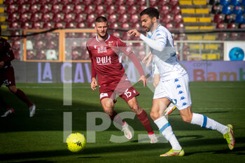 2022-01-15 - Bianchi Nicolò (Reggina) carries the ball - REGGINA 1914 VS BRESCIA CALCIO - ITALIAN SERIE B - SOCCER