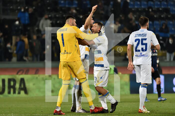 2022-01-15 - La soddisfazione dei giocatori del Frosinone a fine partita - AC PISA VS FROSINONE CALCIO - ITALIAN SERIE B - SOCCER