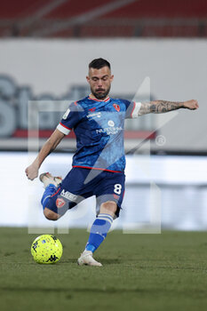 2022-01-16 - Salvatore Burrai (AC Perugia Calcio 1905) shoots the ball - AC MONZA VS AC PERUGIA - ITALIAN SERIE B - SOCCER