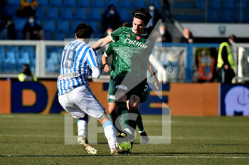 2022-01-22 - Maxime Leverbe (Pisa) tackle against Luca  Mora (Spal) - SPAL VS AC PISA - ITALIAN SERIE B - SOCCER