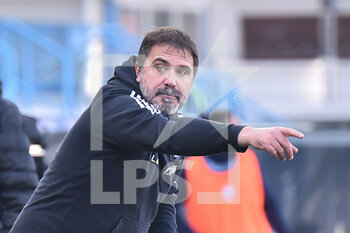 2022-01-22 - Head coach of Pisa Luca D'Angelo - SPAL VS AC PISA - ITALIAN SERIE B - SOCCER