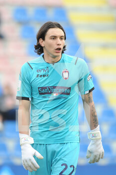 2022-02-05 - Gianluca Saro (CROTONE) - FC CROTONE VS AS CITTADELLA - ITALIAN SERIE B - SOCCER