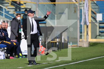 2022-02-12 - Giuseppe Iachini head coach of PARMA CALCIO during the Serie B match between Parma Calcio and Pordenone Calcio at Ennio Tardini on February 12, 2022 in Parma, Italy. - PARMA CALCIO VS PORDENONE CALCIO - ITALIAN SERIE B - SOCCER