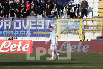 2022-02-12 - Lorenzo Dickmann of Spal take a red card during the Serie B match between AC Monza vs Spal on February 12, 2022 at the U-Power Stadium in Monza - AC MONZA VS SPAL - ITALIAN SERIE B - SOCCER