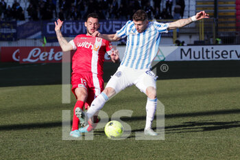 2022-02-12 - Pedro Pereira of AC Monza contrast the ball with Lorenzo Colombo during the Serie B match between AC Monza vs Spal on February 12, 2022 at the U-Power Stadium in Monza - AC MONZA VS SPAL - ITALIAN SERIE B - SOCCER