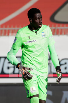 2022-02-12 - Demba Thiam of Spal in action during the Serie B match between AC Monza vs Spal on February 12, 2022 at the U-Power Stadium in Monza - AC MONZA VS SPAL - ITALIAN SERIE B - SOCCER