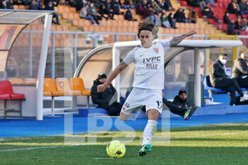 2022-02-13 - Jacopo Petriccione (Benevento Calcio) - US LECCE VS BENEVENTO CALCIO - ITALIAN SERIE B - SOCCER