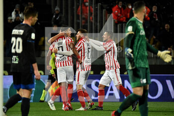 2022-02-15 - Players of Vicenza celebrate after the goal of 0-2 - AC PISA VS LR VICENZA - ITALIAN SERIE B - SOCCER