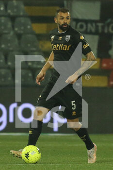 2022-02-15 - Danilo of PARMA CALCIO in action during the Serie B match between US Cremonese and Parma Calcio at Giovanni Zini on February 15, 2022 in Cremona, Italy. - US CREMONESE VS PARMA CALCIO - ITALIAN SERIE B - SOCCER